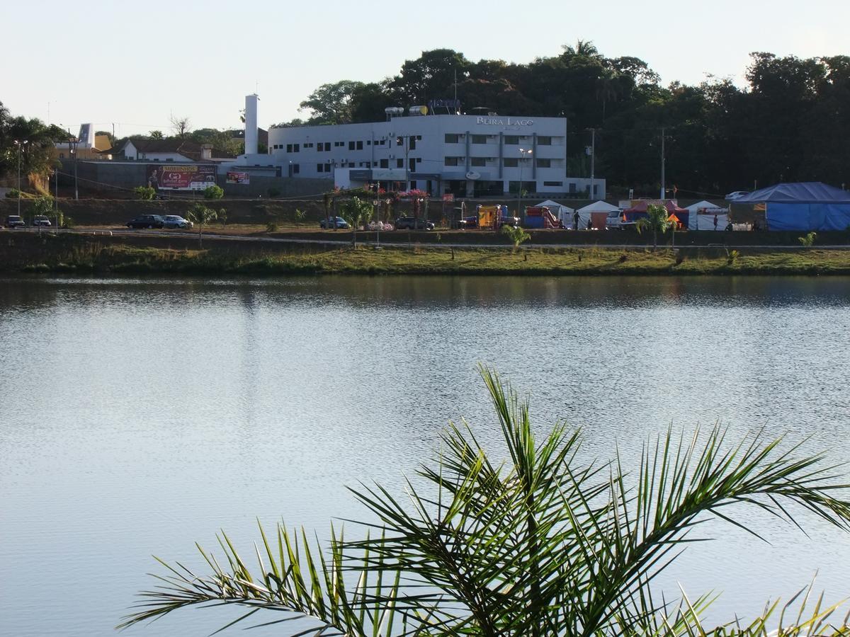 Morrinhos  Beira Lago Palace Hotel מראה חיצוני תמונה