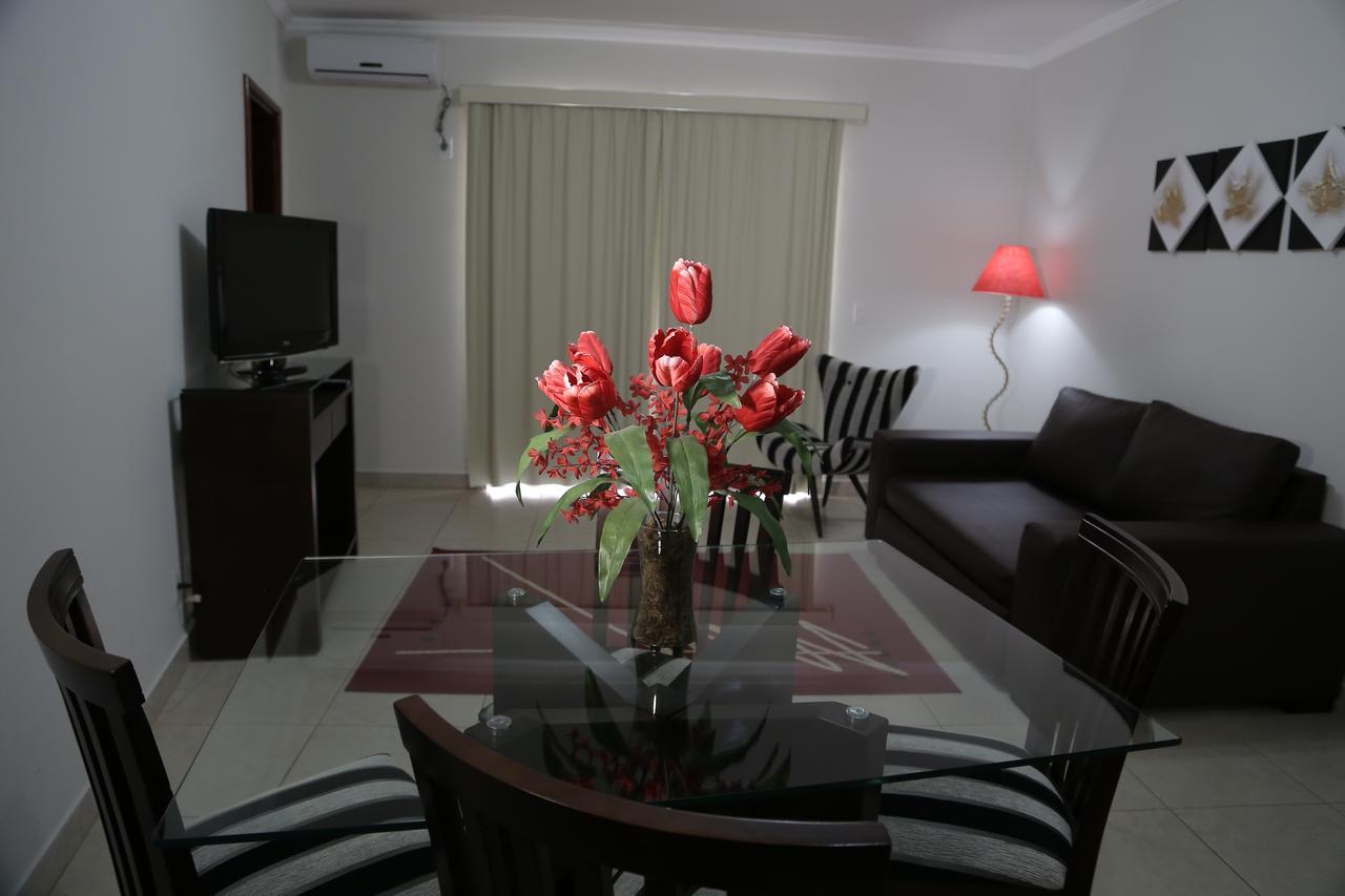 Morrinhos  Beira Lago Palace Hotel מראה חיצוני תמונה