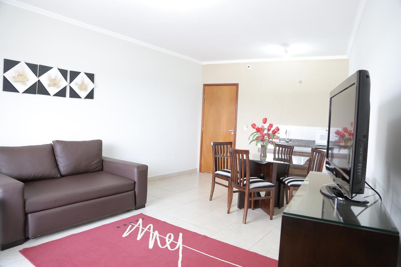 Morrinhos  Beira Lago Palace Hotel מראה חיצוני תמונה