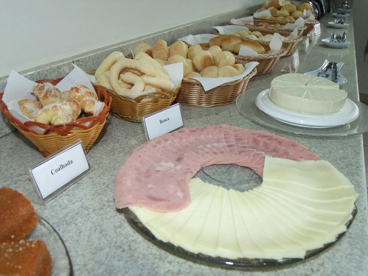 Morrinhos  Beira Lago Palace Hotel מראה חיצוני תמונה