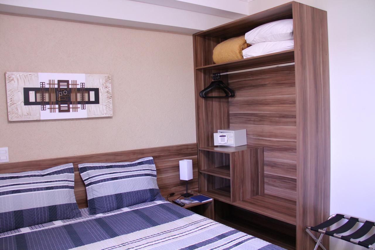 Morrinhos  Beira Lago Palace Hotel מראה חיצוני תמונה